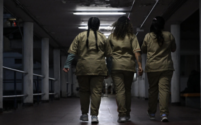 GOBIERNO DE COLOMBIA LIBERA A 100 MUJERES ENCARCELADAS POR TRÁFICO DE DROGAS